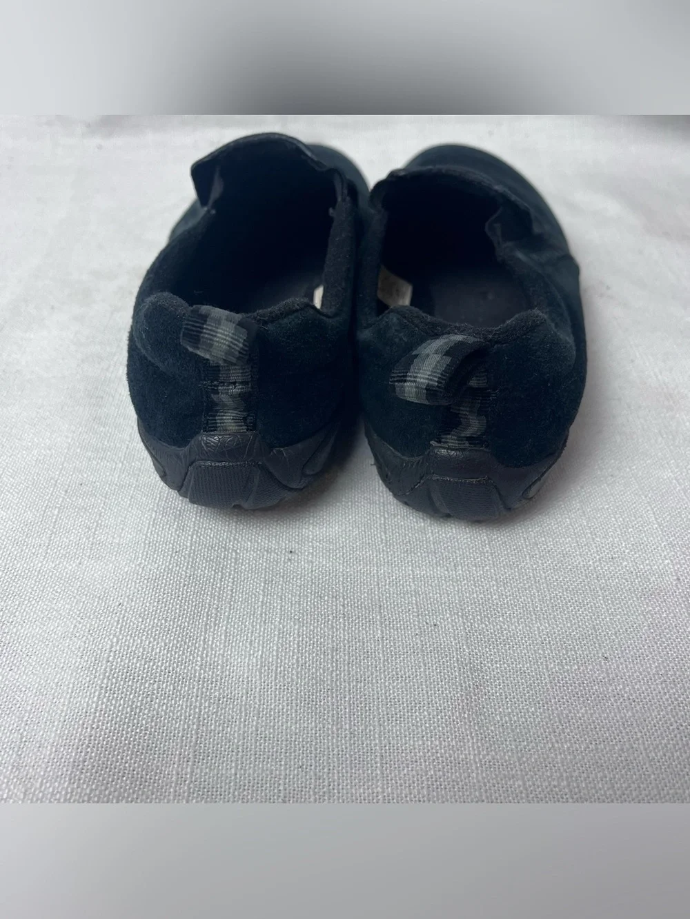 Merrell Women’s Suede Black Slip-On Loafers Size 6.5